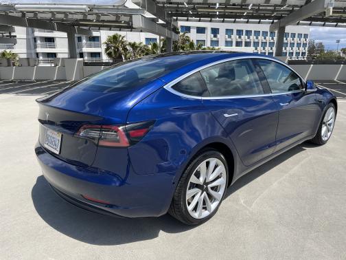 2018 Tesla Model 3 Long Range