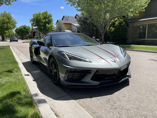 Silver 2022 Chevrolet Corvette Stingray w/3LT