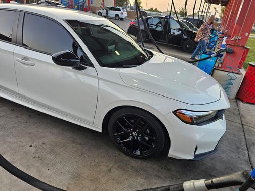 White 2025 Honda Civic Sport