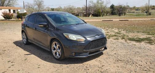 Black 2014 Ford Focus ST Base