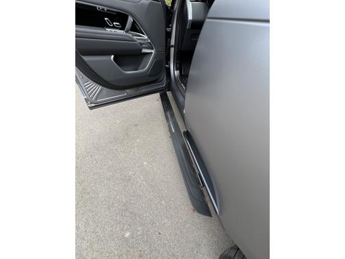 2023 Land Rover Range Rover P530 SE SWB