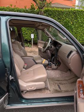 Green 2000 Toyota 4Runner Limited 4WD