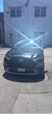 Black 2022 Hyundai KONA SE