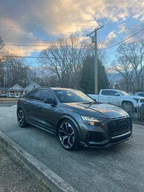 2023 Audi RS Q8 4.0T