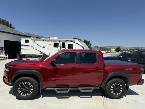 2024 Nissan Frontier PRO-4X