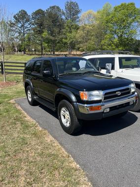 Black 1998 Toyota 4Runner Limited 4WD