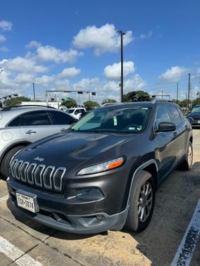 Gray 2014 Jeep Cherokee Latitude