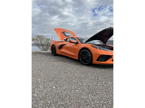 Photo 1 of 10 of 2022 Chevrolet Corvette Stingray w/2LT