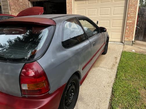 Gray 1997 Honda Civic DX