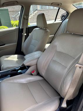 White 2015 Honda Accord EX-L