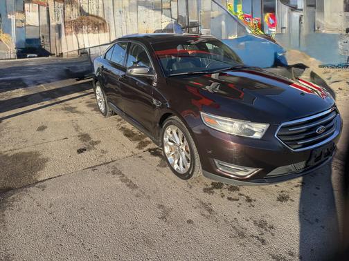 2013 Ford Taurus Limited
