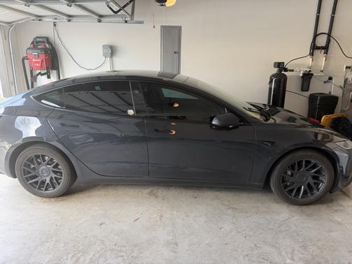 Gray 2024 Tesla Model 3 RWD