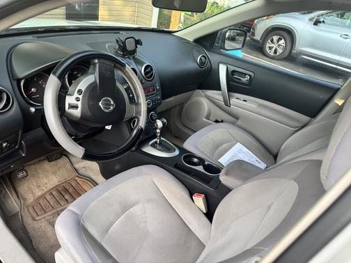 2009 Nissan Rogue S