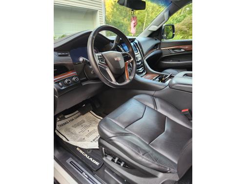 2019 Cadillac Escalade ESV Luxury