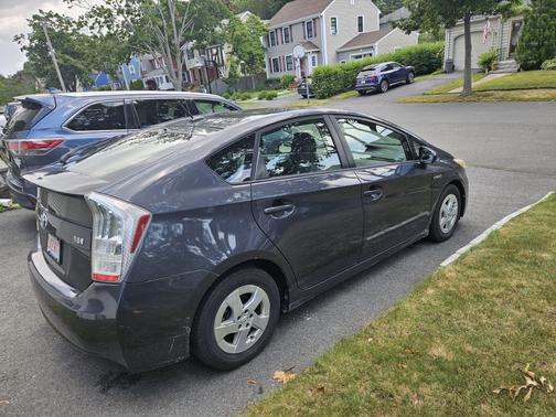2011 Toyota Prius III