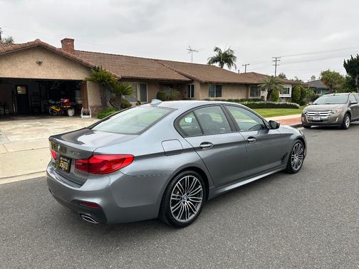Blue 2017 BMW 540 i