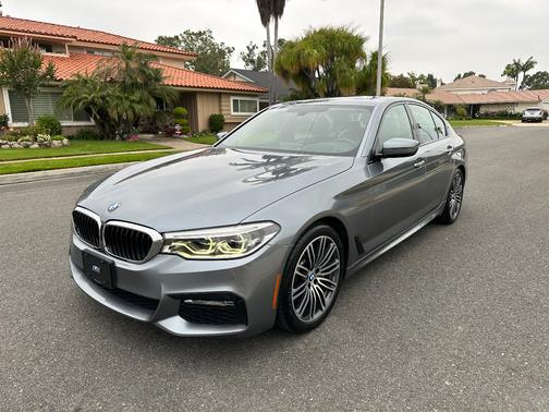 Blue 2017 BMW 540 i