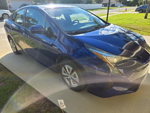 2018 Toyota Prius Two