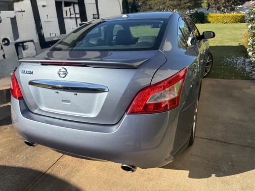 2011 Nissan Maxima SV