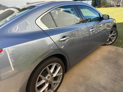 2011 Nissan Maxima SV