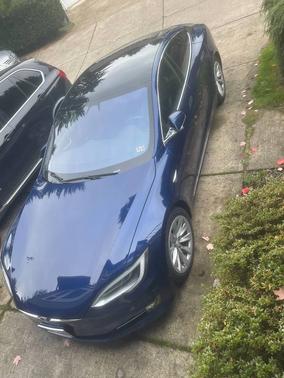2017 Tesla Model S 75D