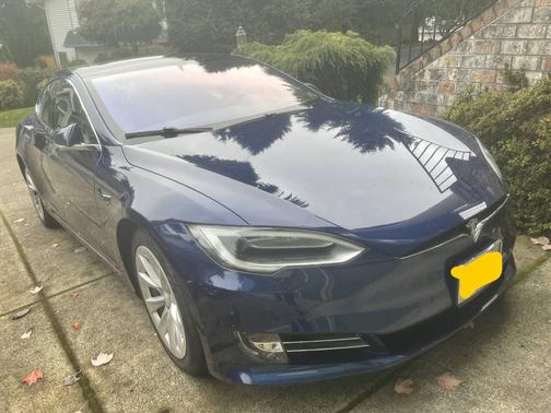 2017 Tesla Model S 75D