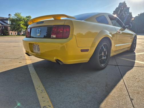 Yellow 2006 Ford Mustang GT