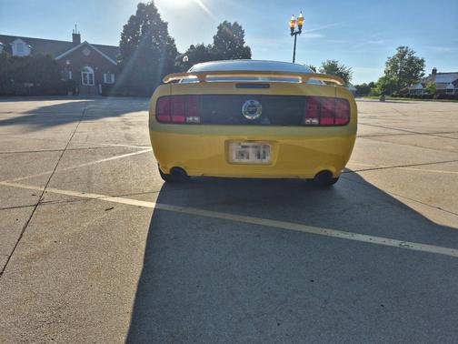 Yellow 2006 Ford Mustang GT