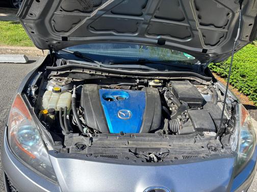 2013 Mazda Mazda3 i Sport