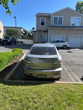 2013 Mazda Mazda3 i Sport