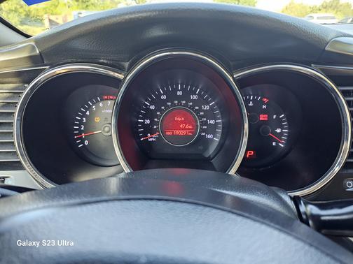 2011 Kia Optima LX