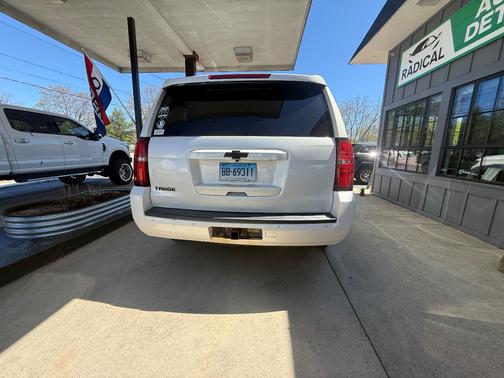 White 2015 Chevrolet Tahoe LT