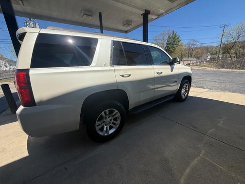 White 2015 Chevrolet Tahoe LT