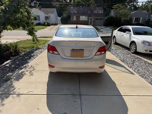White 2016 Hyundai Accent SE