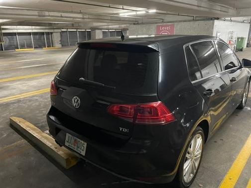 Black 2015 Volkswagen Golf DSG TDI SE