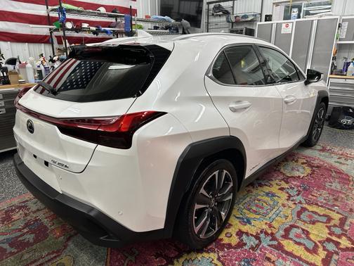 2019 Lexus UX 250h Base