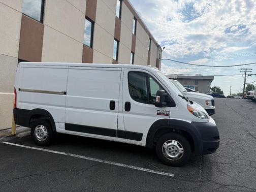 White 2019 RAM ProMaster 1500 Low Roof