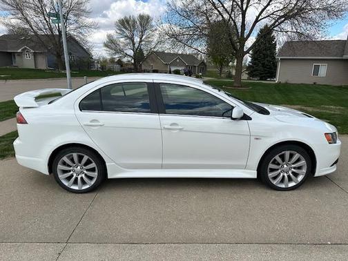 White 2011 Mitsubishi Lancer Ralliart