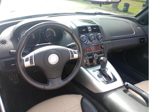 2008 Saturn Sky Red Line