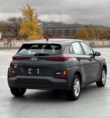 2021 Hyundai KONA SE
