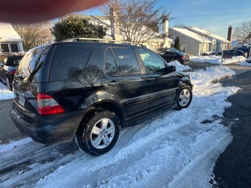 2005 Mercedes-Benz M-Class ML 350 4MATIC