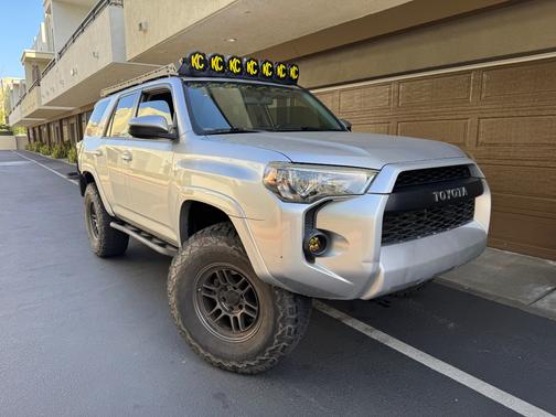 2016 Toyota 4Runner SR5