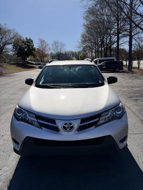 2014 Toyota RAV4 LE