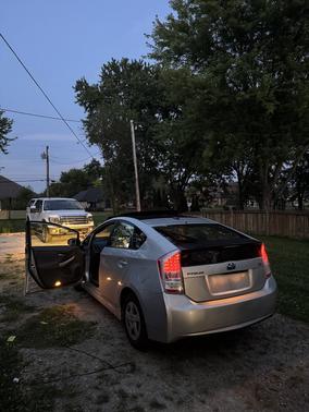 Silver 2010 Toyota Prius IV