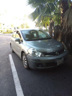 2010 Nissan Versa 1.8 S