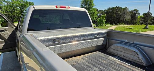 Silver 2006 Chevrolet Silverado 2500 LT H/D Crew Cab