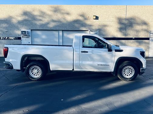 2023 GMC Sierra 1500 Pro