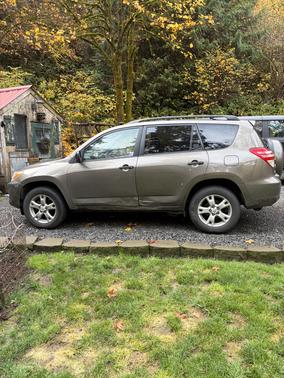 2011 Toyota RAV4 Base