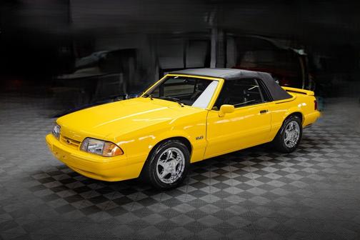 1993 Ford Mustang LX 5.0L