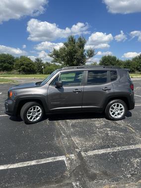 Black 2019 Jeep Renegade Latitude